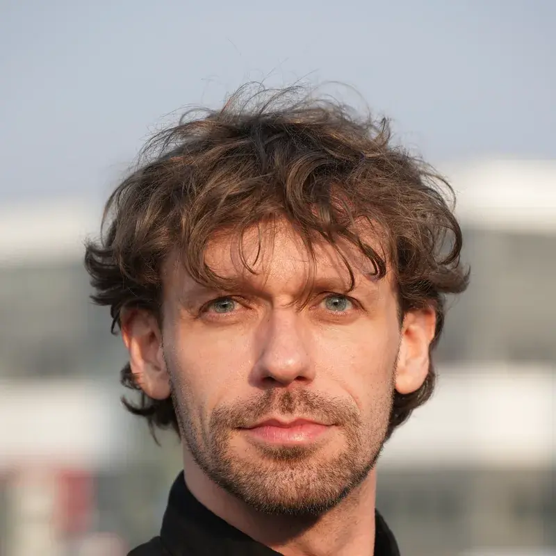 Helge Drews, Softwareentwickler und KI-Berater aus Lübeck